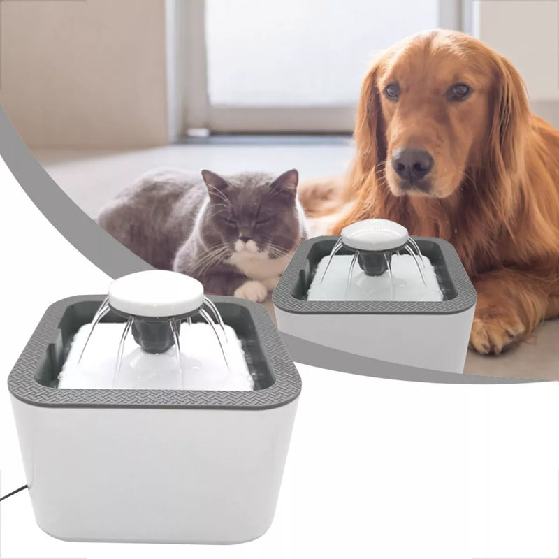 Bebedouro Pet c/ Fonte D'Água 2.5L